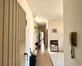 Appartamento al mare 3 stanze piano terra