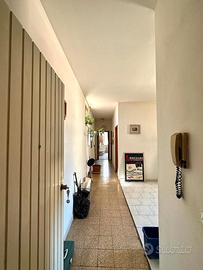 Appartamento al mare 3 stanze piano terra