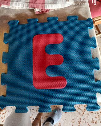Puzzle in gomma tappetino