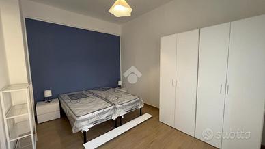 2 LOCALI A REGGIO DI CALABRIA