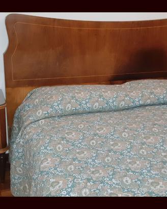 Camera da letto in legno lavorato stile anni ‘50, 