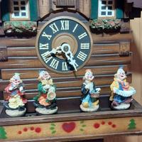 Orologio a cucù - musicisti