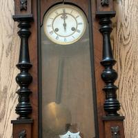 orologio a pendolo da parete