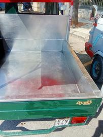 Tettoia cassone in acciaio ape 50