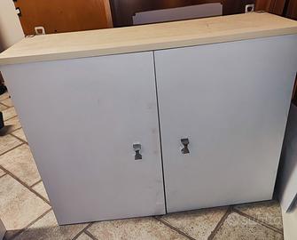 2 mobiletti da appendere in bagno o lavanderia