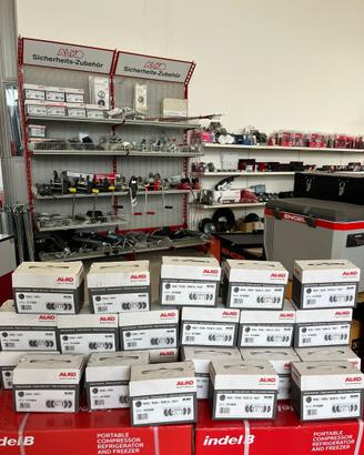 Ricambi carrello barca Rulli Luci Freni Argani ecc