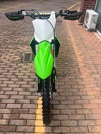 Kawasaki KXF 250 18