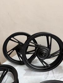 Cerchio anteriore per honda sh 125/150 20-25