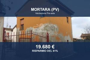 Immobile in asta di 170 m² con box auto a Mortara