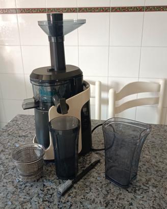 Estrattore succo Imetec Pininfarina 