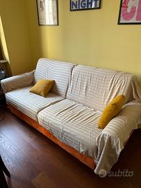 Divano letto matrimoniale