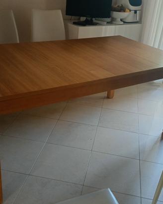 Tavolo da cucina  in legno
