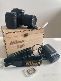 Nikon D80 CCD completa con cofanetto