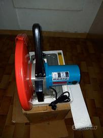 Troncatrice per metaĺlo