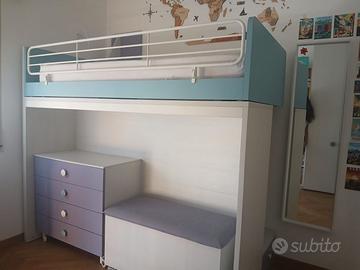 Letto soppalco+cassettiera+panca+ comodino