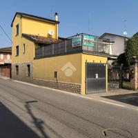 CASA INDIPENDENTE A CREMOSANO