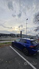 Volkswagen Golf 8 2.0 tdi DSG SCR R-line