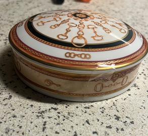 Scatola in porcellana Royal Bone China