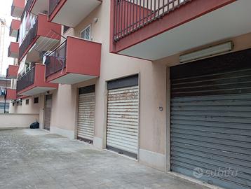 Locale per uso deposito