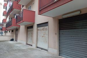 Locale per uso deposito