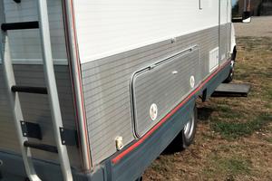 camper mansardato