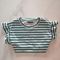 T-shirt donna a righe con manica a volant 