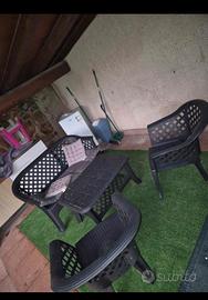 Tavoli sedie da giardino 