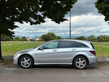 Mercedes R 6 posti 320 CDI gancio traino
