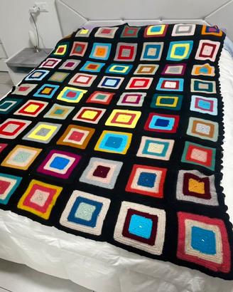 Coperta in lana fatta dalla nonna