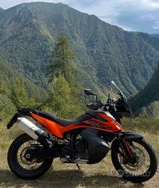 Ktm 890 adventure  1500KM