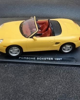 Modellini auto Porsche Boxster 1997 IXO Models 