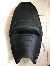 Sella yamaha tmax 530