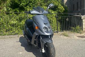 Malaguti F12 Phantom 50 LC – raffreddato a liquido