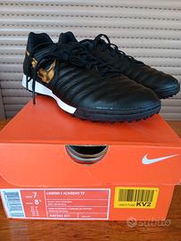 scarpe da calcio/calcetto Nike Tiempo num. 40