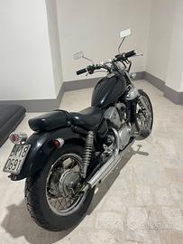 YAMAHA VIRAGO 250 ICONICA