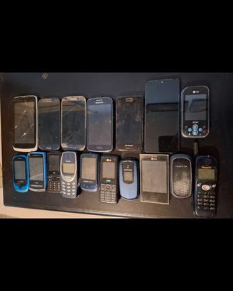 Cellulari nuovi e vecchi