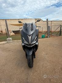 Scooter Kymco Xciting 400