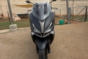 Scooter Kymco Xciting 400