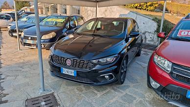 Fiat Tipo 1.6 Mjt S&S 5 porte Lounge