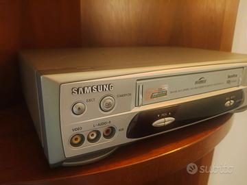 Videoregistratore Samsung  SV-645X.