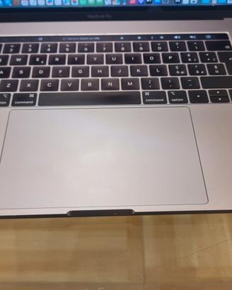 MacBook Pro 15" 2018 i9 6core, 32 GB RAM, SSD 1 TB