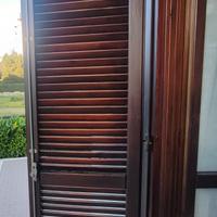 Persiane in legno massello