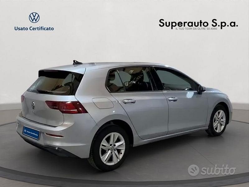 Volkswagen Golf 2025 photo 4
