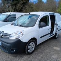 Renault kangoo doppia porta laterale scorrevole