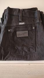 jeans wrangler per vans