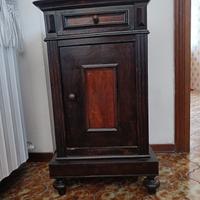 comodini antico fine 800