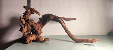 Legno sommerso per acquario