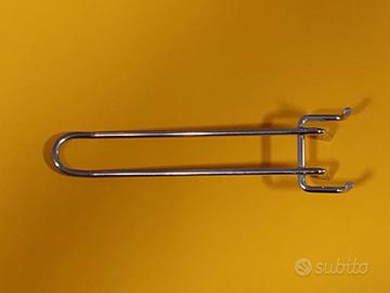 Ganci cromati in acciaio x pannelli forati 100 pz.