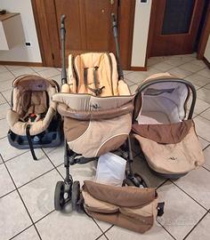 Passeggino con tutti accessori 