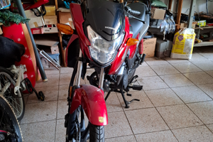 Moto honda 125 cbf